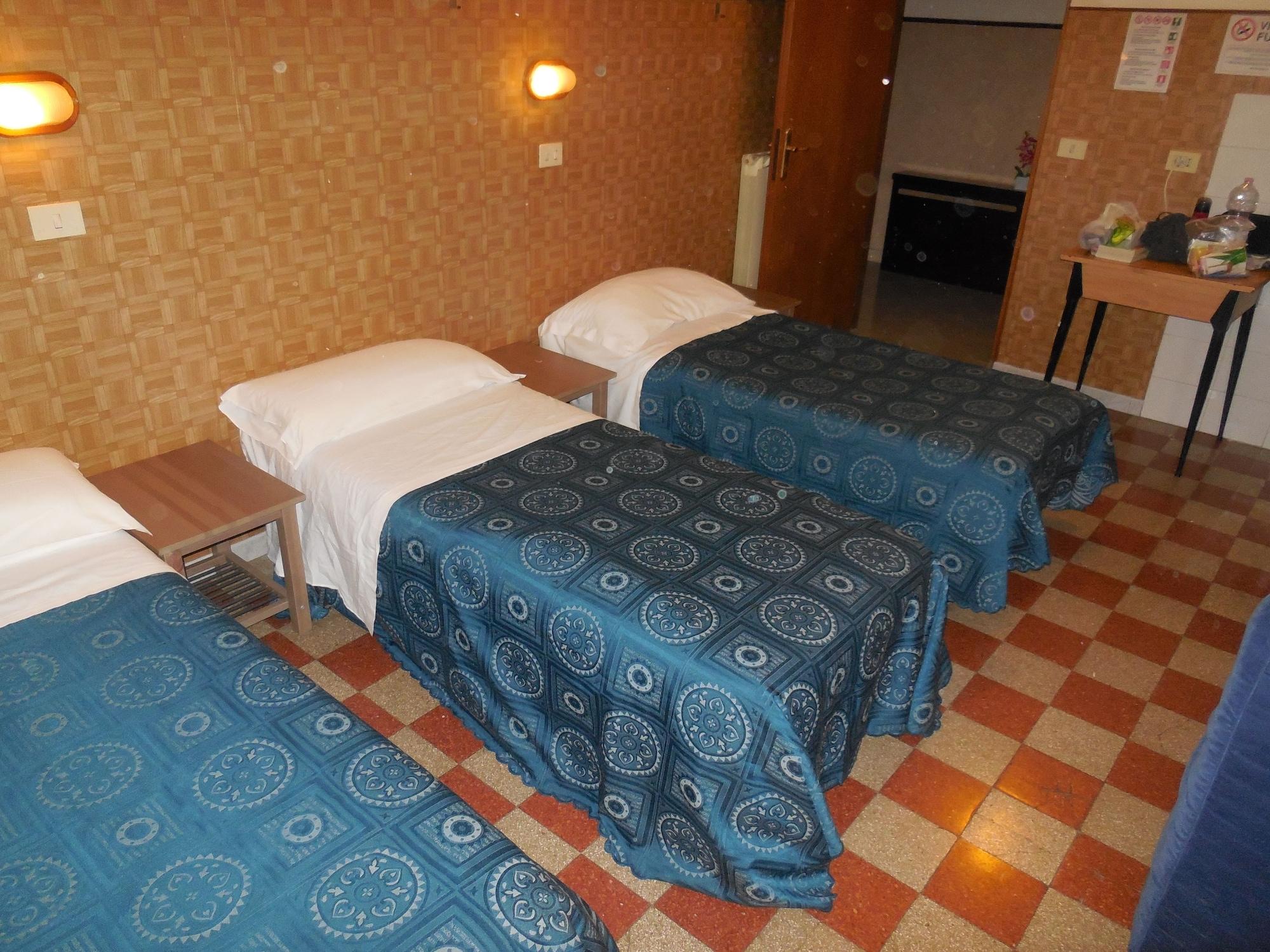 Hotel Cressy Rom Exterior foto